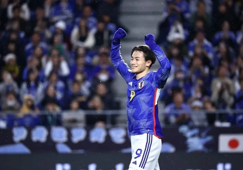 Ayase Ueda đội tuyển Nhật Bản