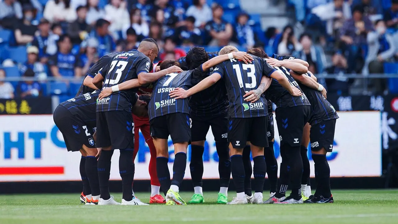 giới thiệu câu lạc bộ gamba osaka