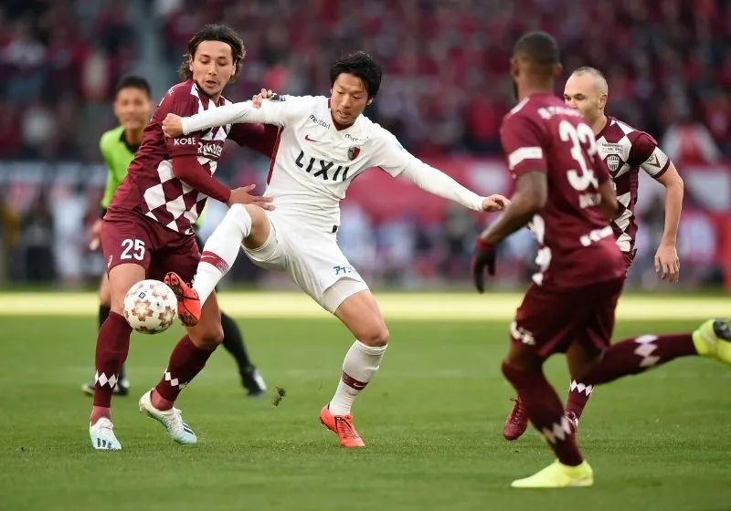 kashima-antlers-2