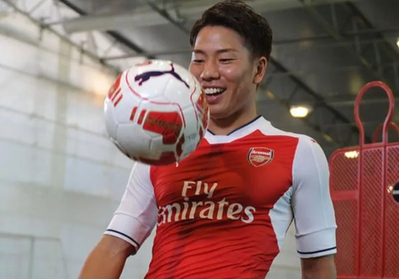 Takuma Asano tại arsenal